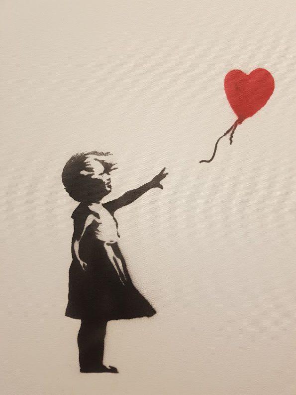 Banksy Girl Balloon Moco