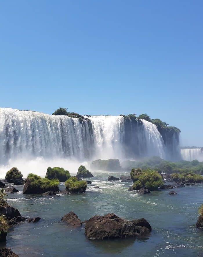 Iguazu: Bewonder de imposante watervallen!