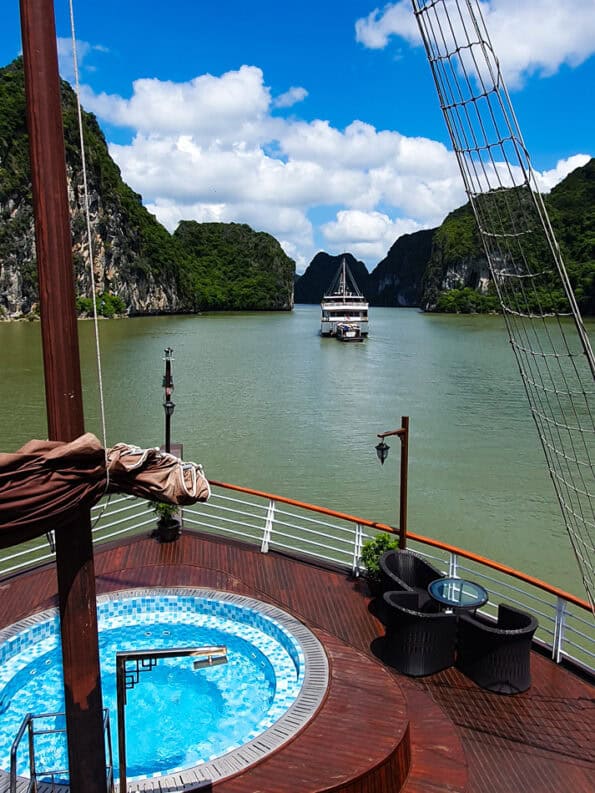 Orchid Classic Cruise Halong Bay