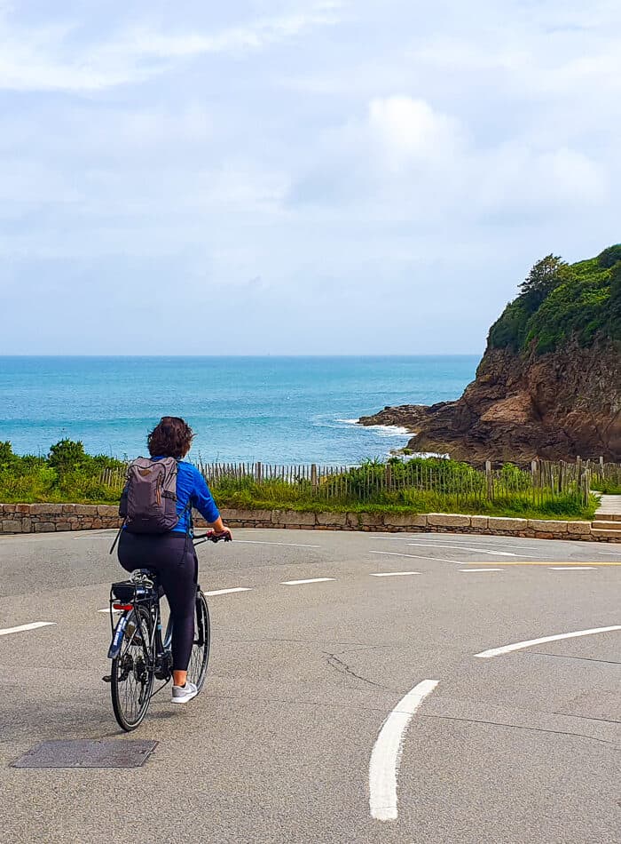 Fietsen op Jersey: Tips voor fietshuur en mooie fietsroutes